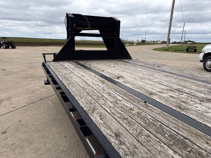 2010-97”-x-36’-pj-trailers-gooseneck-deck-over-trailer-image-18