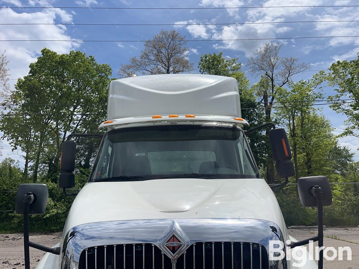 2016-international-transtar-8600-image-18
