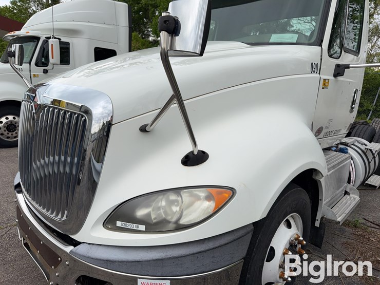 2015-international-prostar-image-9