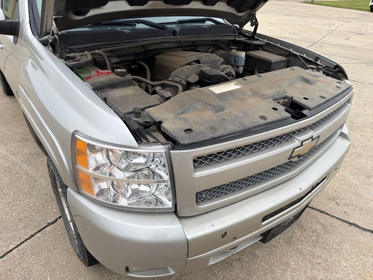2009-chevrolet-1500-image-44