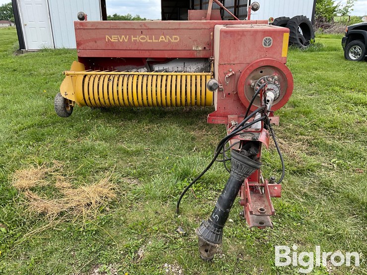 2000-new-holland-575-image-2
