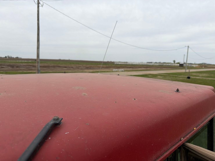 case-ih-7140-image-54