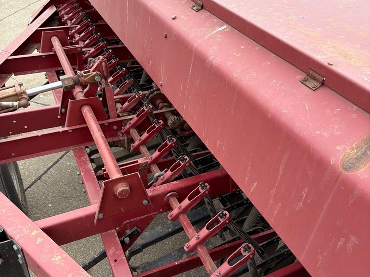 case-ih-6200-image-37