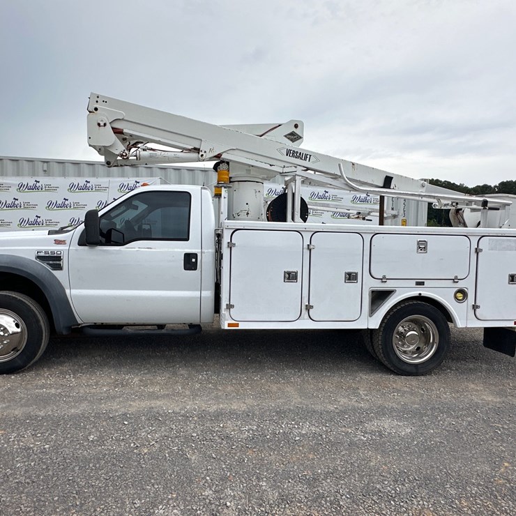 2008 FORD F550