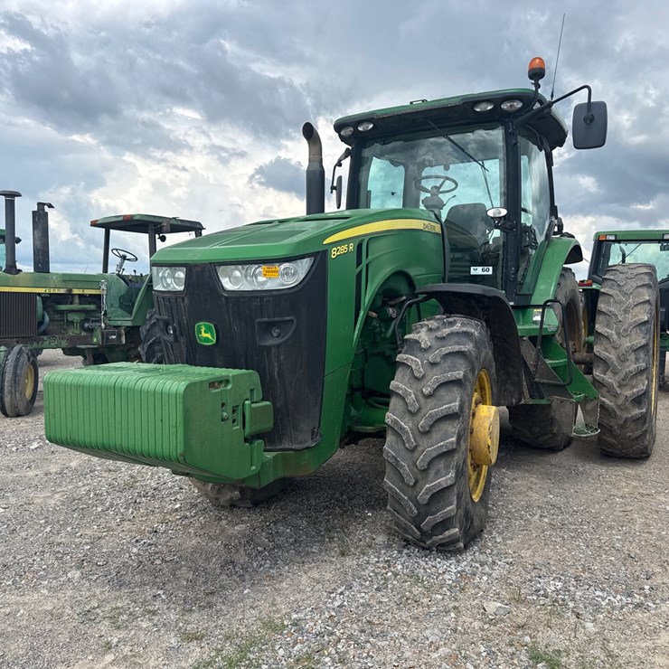 2012 JOHN DEERE 8285R