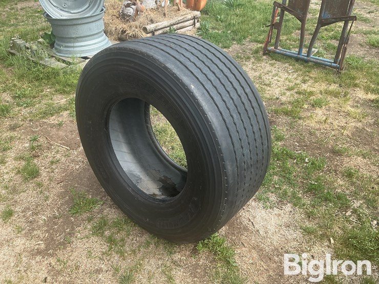 michelin-455/55r22.5-truck-tires-image-12