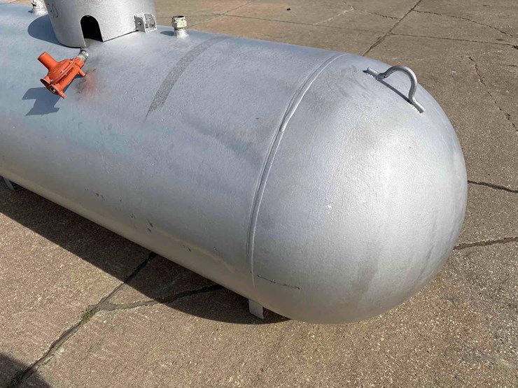 500-gallon-propane-tank-image-13