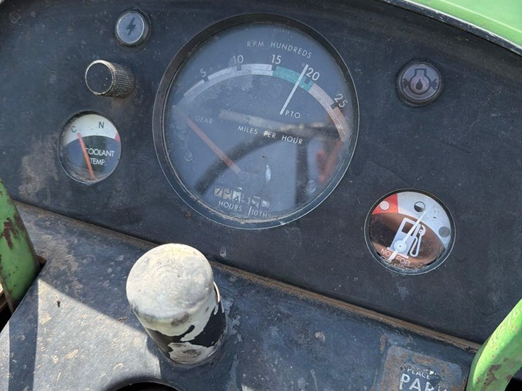 john-deere-4020-image-39