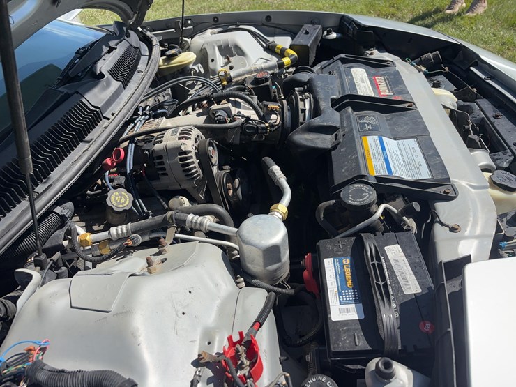 1997-pontiac-firebird-trans-am-coupe-image-13