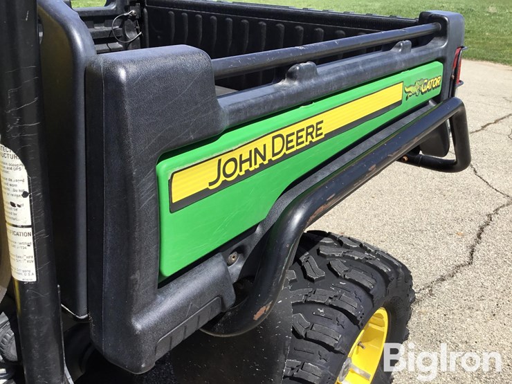 2011-john-deere-gator-image-16