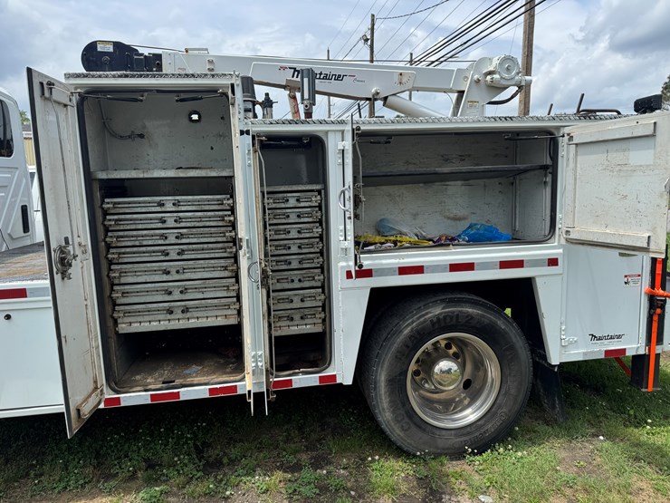 2005-international-durastar-4400-image-10