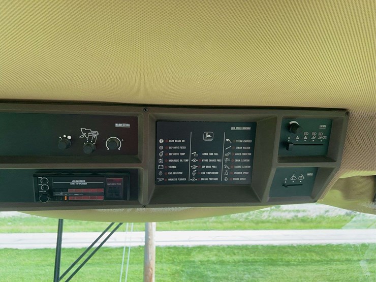 john-deere-9400-image-32