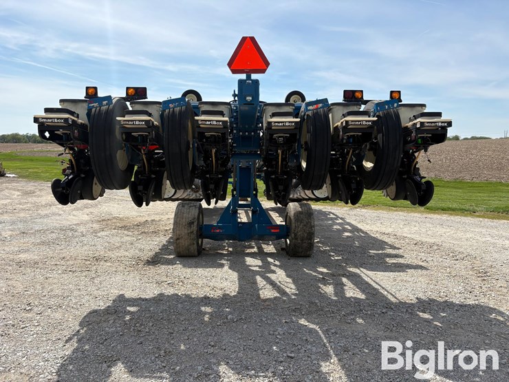 kinze-3800-image-6
