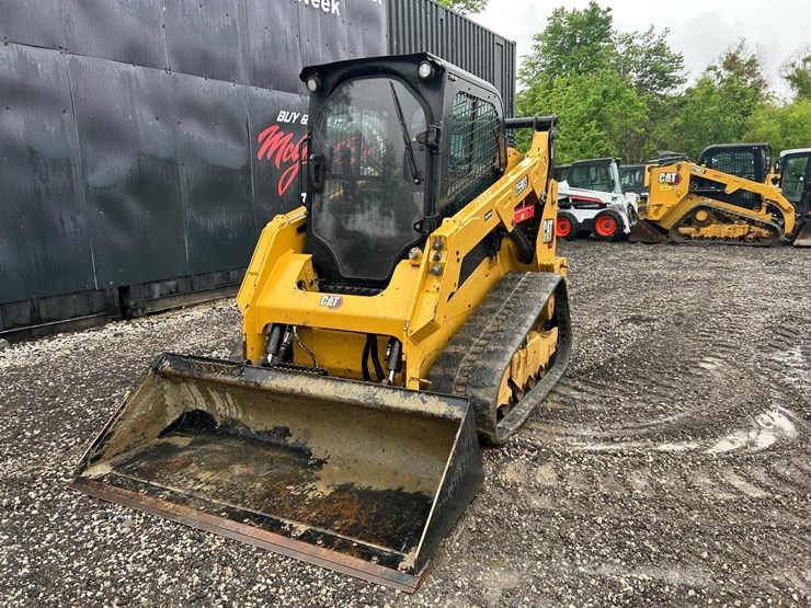 2022-caterpillar-259d3-image-8