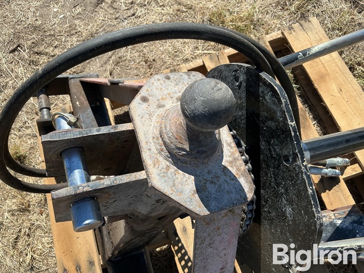 3-pt-hydraulic-bale-spinner/unroller-image-9