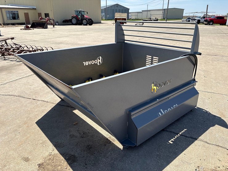 like-new-hoover-skidloader-bale-processor-image-2