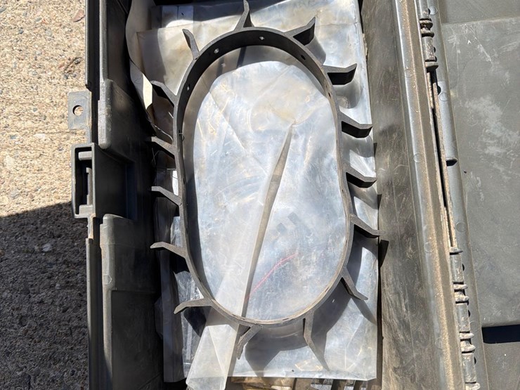 john-deere-7000-image-44