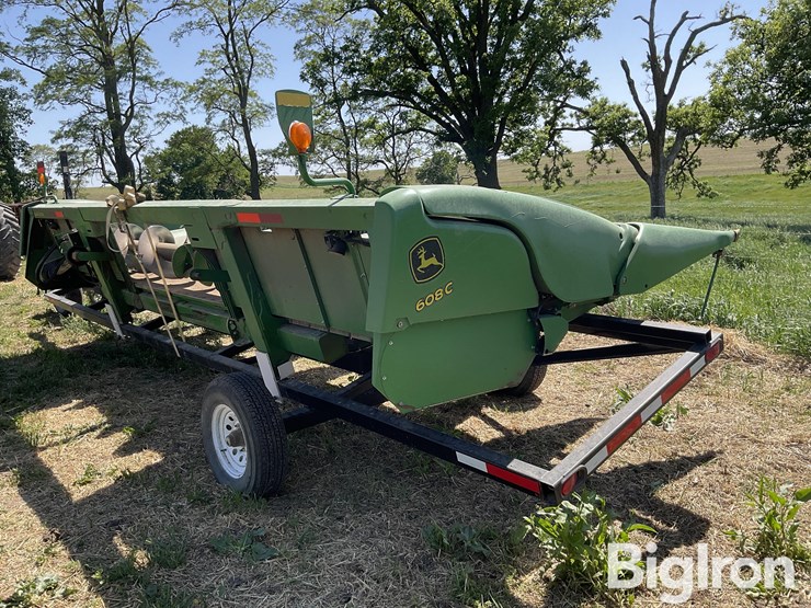 john-deere-608c-image-5