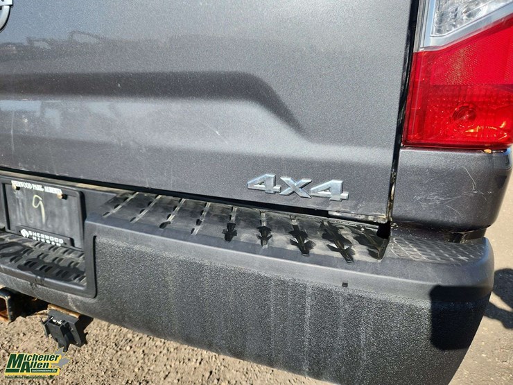 2017-nissan-titan-image-58