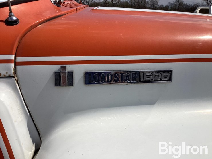 1976-international-loadstar-image-14