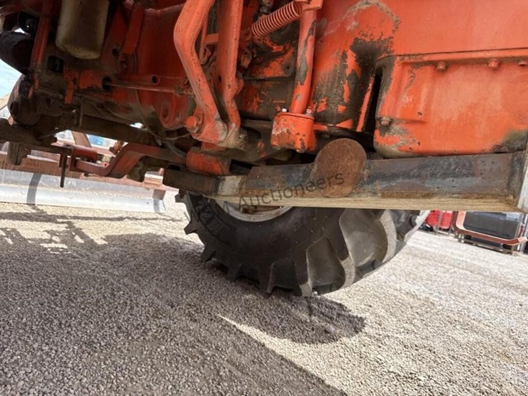 allis-chalmers-185-image-23