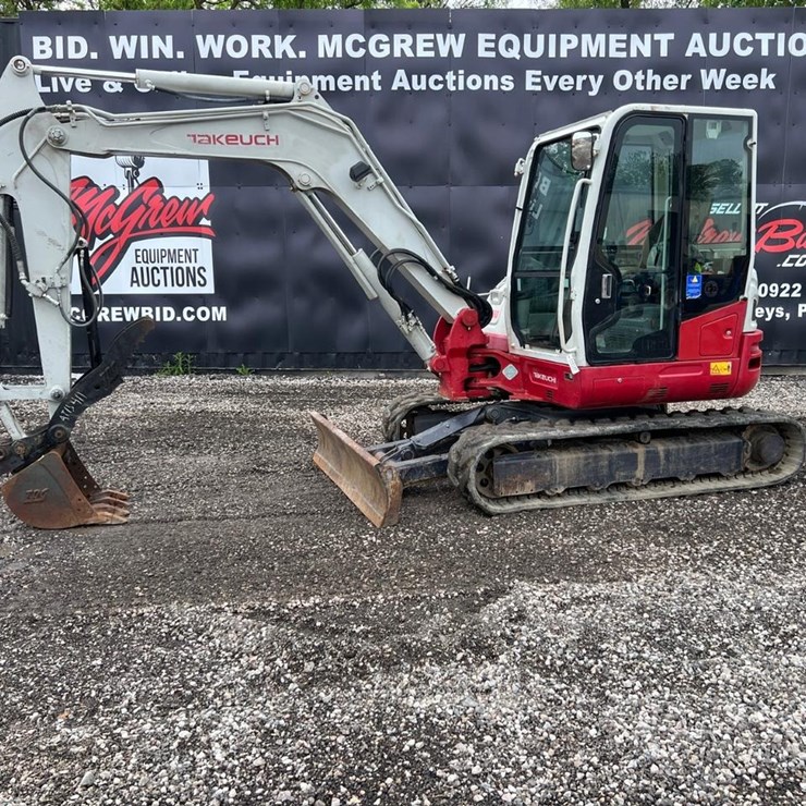 2018 TAKEUCHI TB260