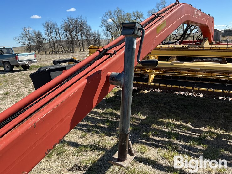 new-holland-1475-image-13