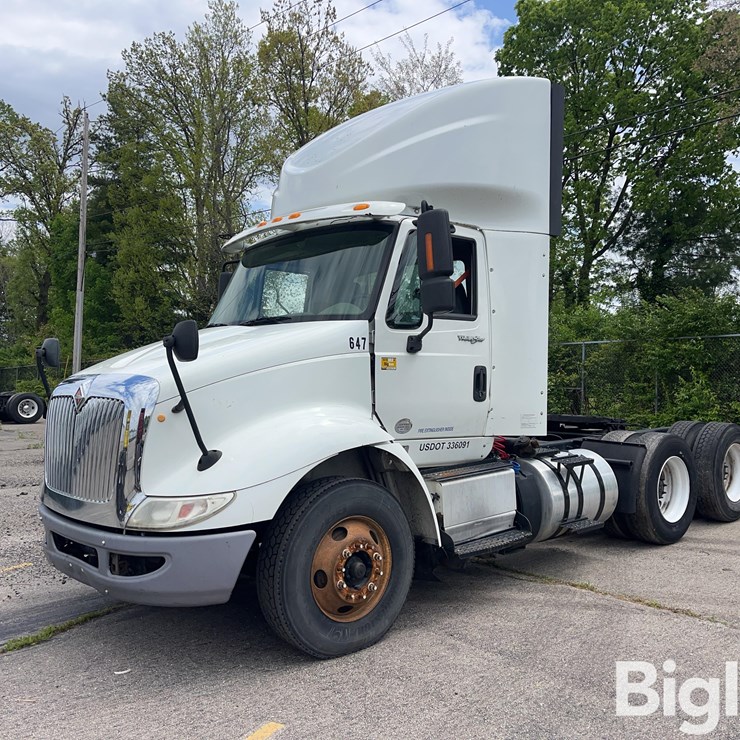 2016 INTERNATIONAL TRANSTAR 8600