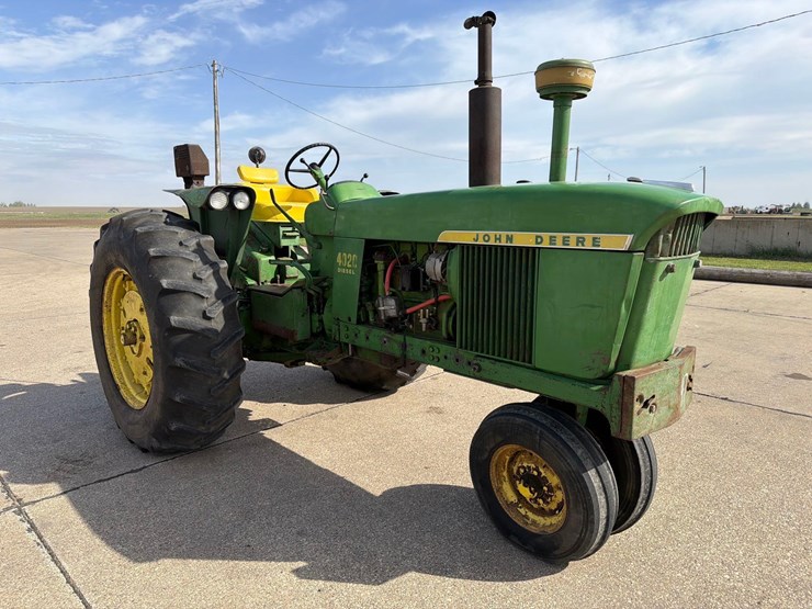 john-deere-4020-image-3