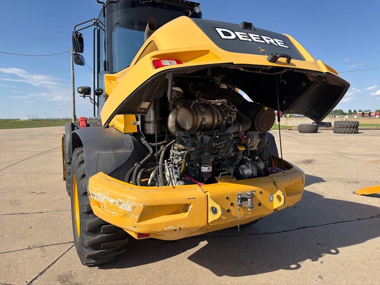 deere-344l-image-26