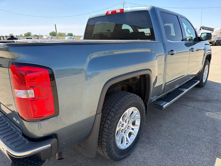 2014-gmc-sierra-1500-image-21