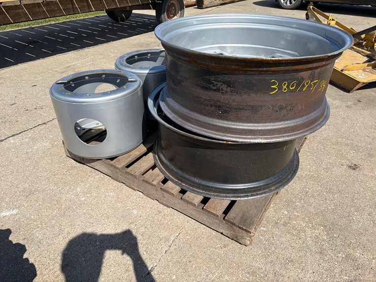 case-ih-380-image-2