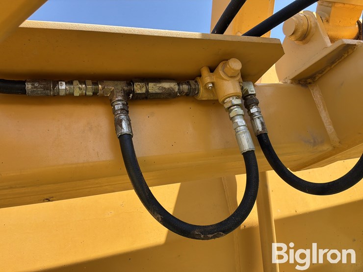 2008-holcomb-800-image-20