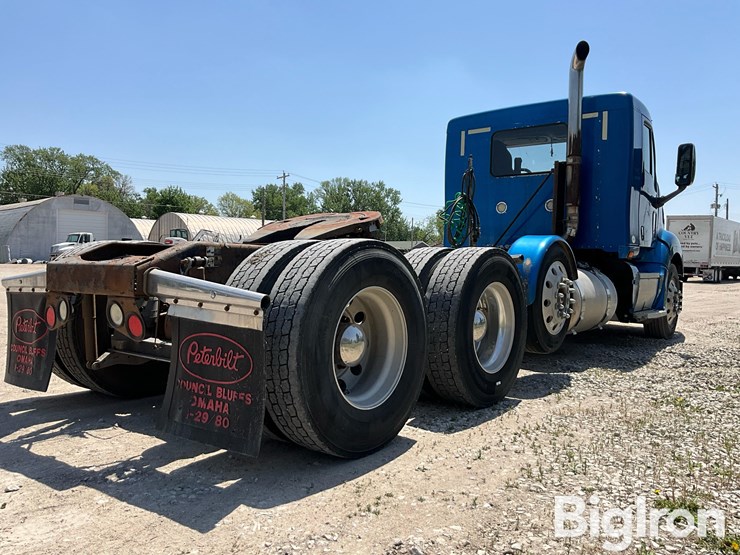 2004-peterbilt-387-image-5