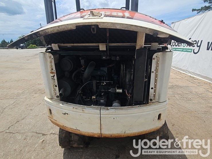 bobcat-325-image-28