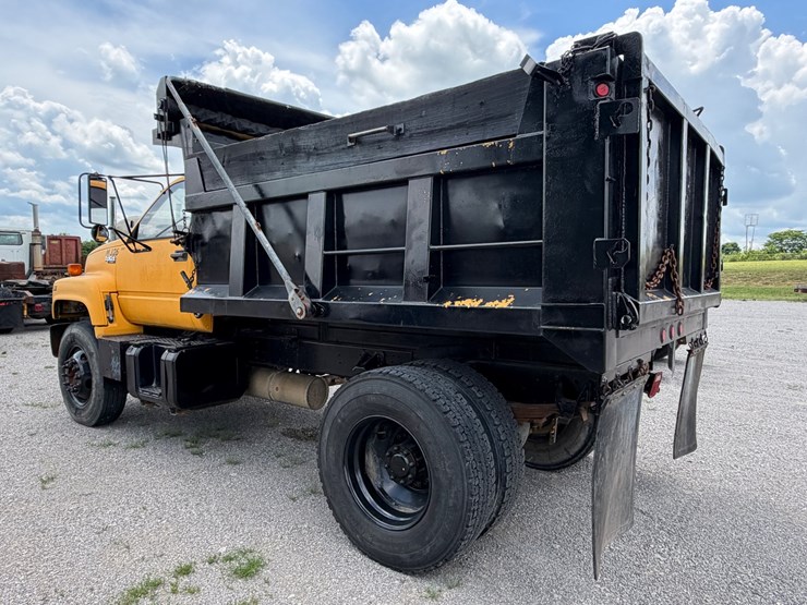 1996-gmc-topkick-image-4