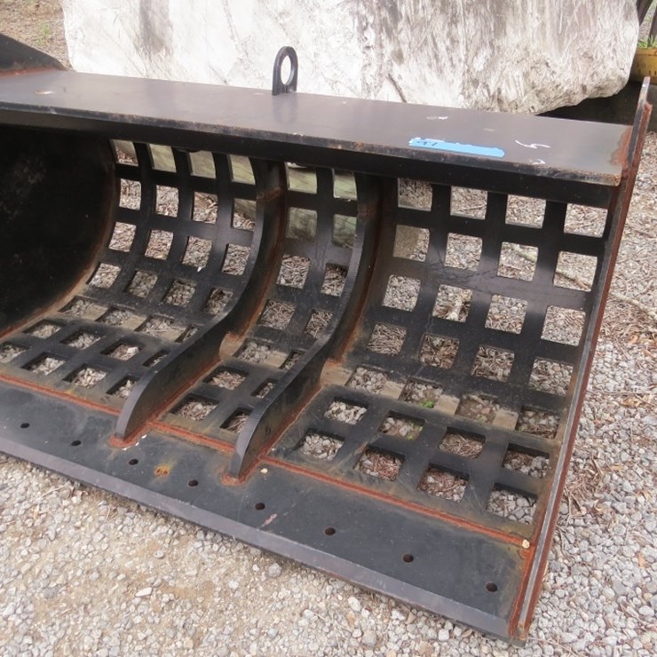 60" BUCKET