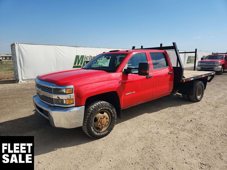 2019-chevrolet-silverado-3500hd-image-1