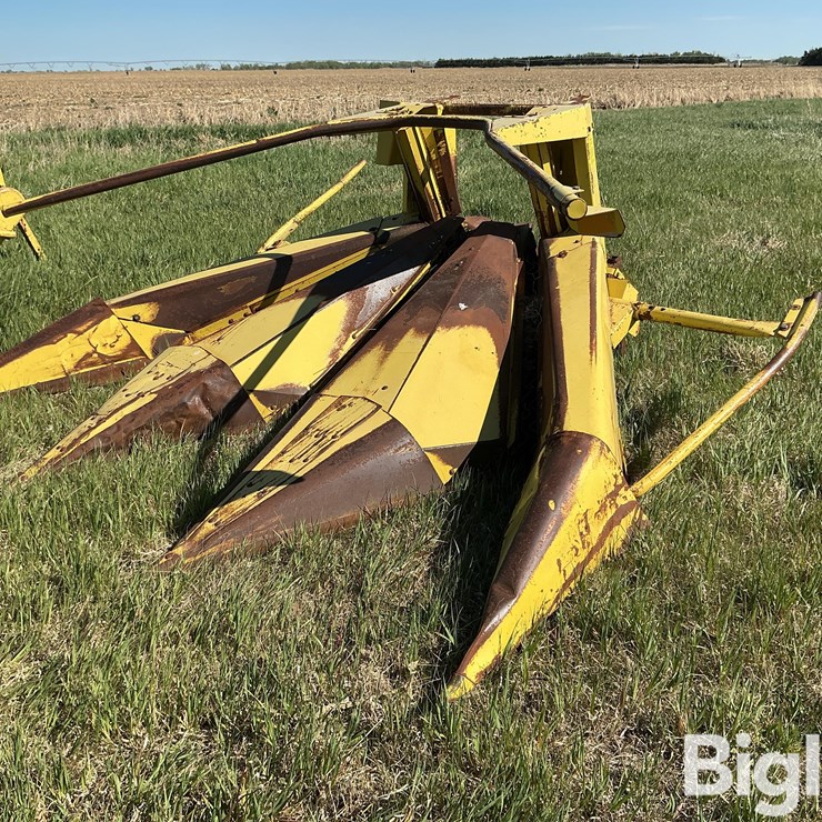 JOHN DEERE 5830