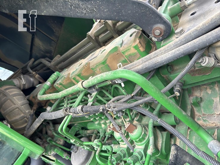 2004-john-deere-8220t-image-36