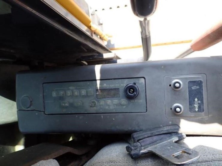 2004-deere-270c-lc-image-17