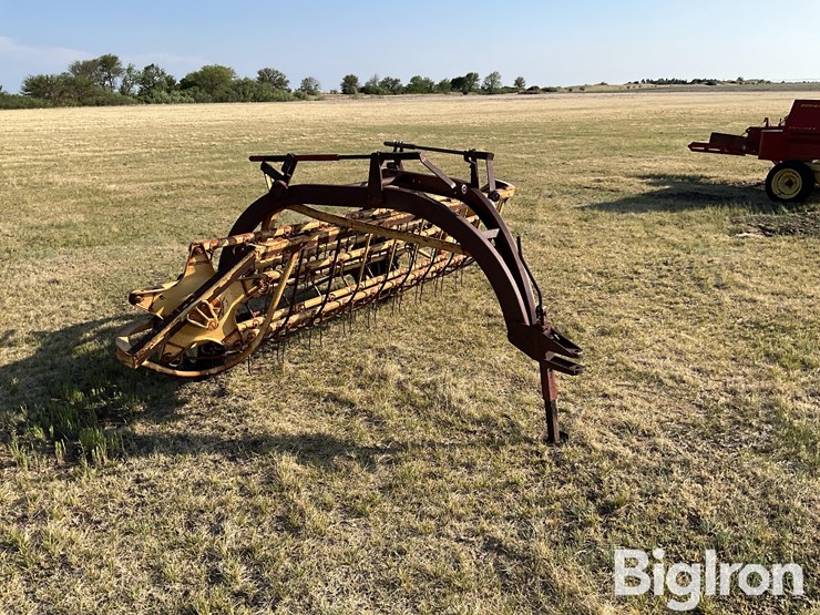 new-holland-56-image-3