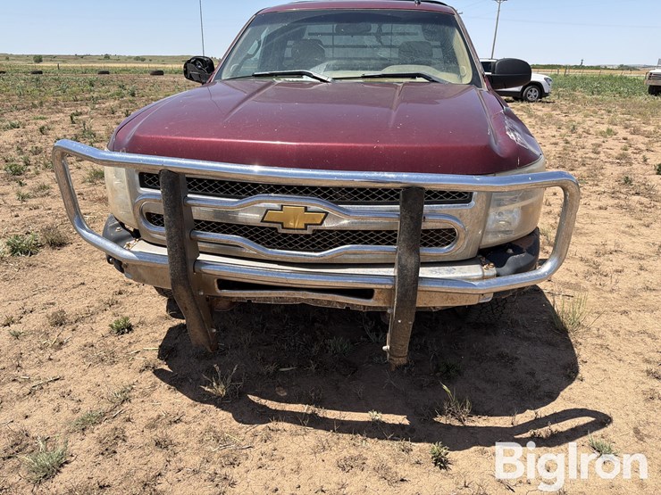 2013-chevrolet-1500-image-9