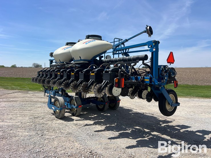 kinze-3600-image-7