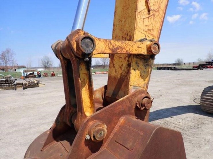 2004-deere-270c-lc-image-26