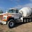 2001-mack-rd690s-image-1