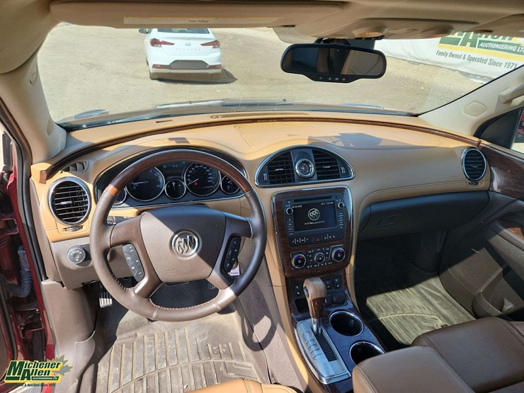 2017-buick-enclave-image-19