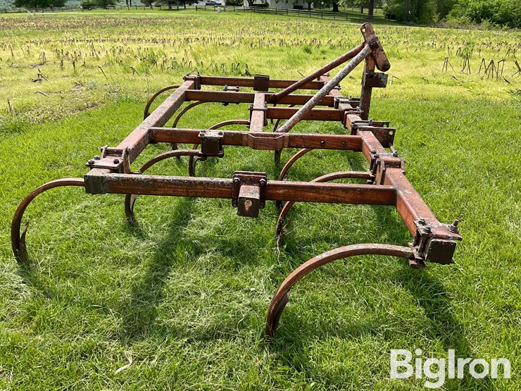 chisel-plow-image-4