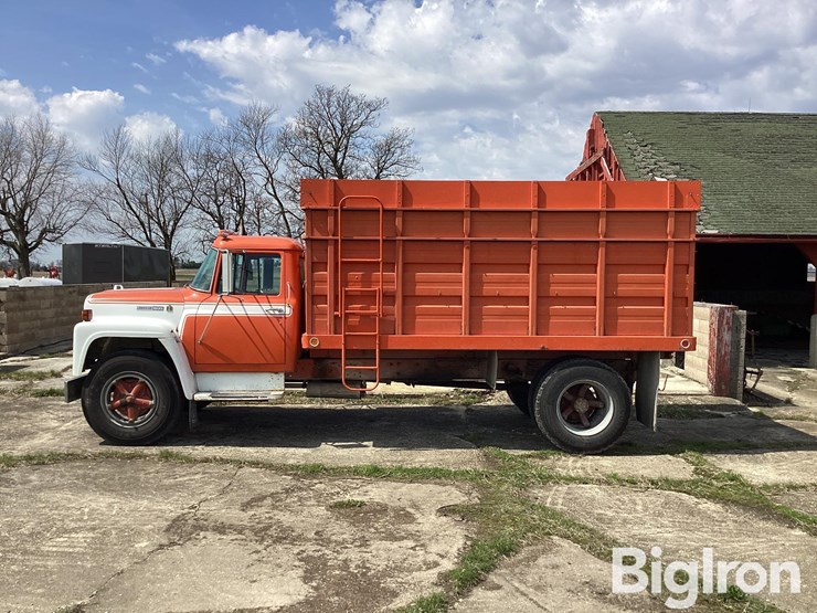 1976-international-loadstar-image-8