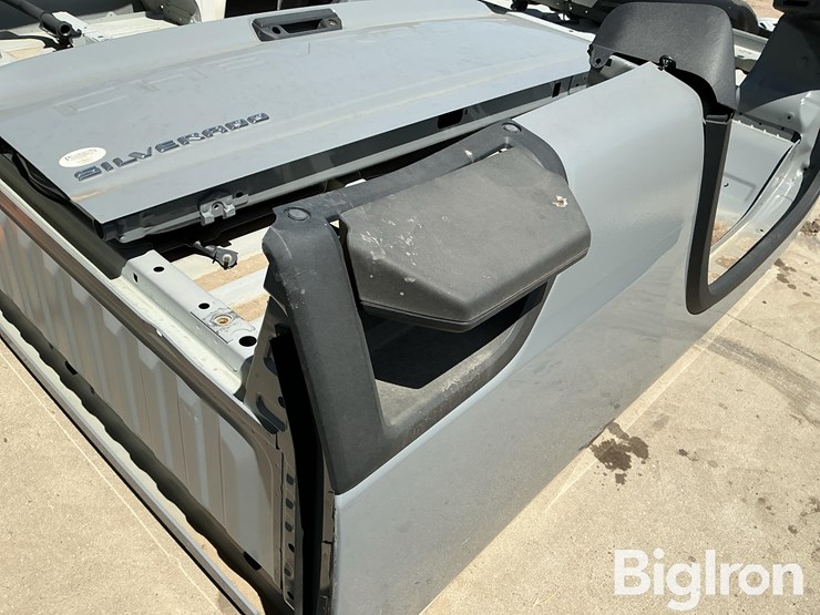 chevrolet-3500hd-image-9